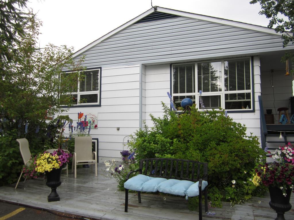 Casey'S Bed & Breakfast Whitehorse Rom bilde