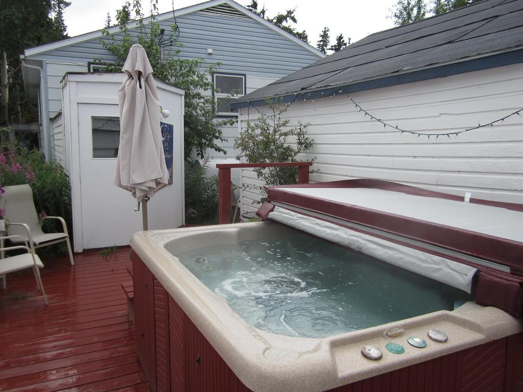 Casey'S Bed & Breakfast Whitehorse Rom bilde