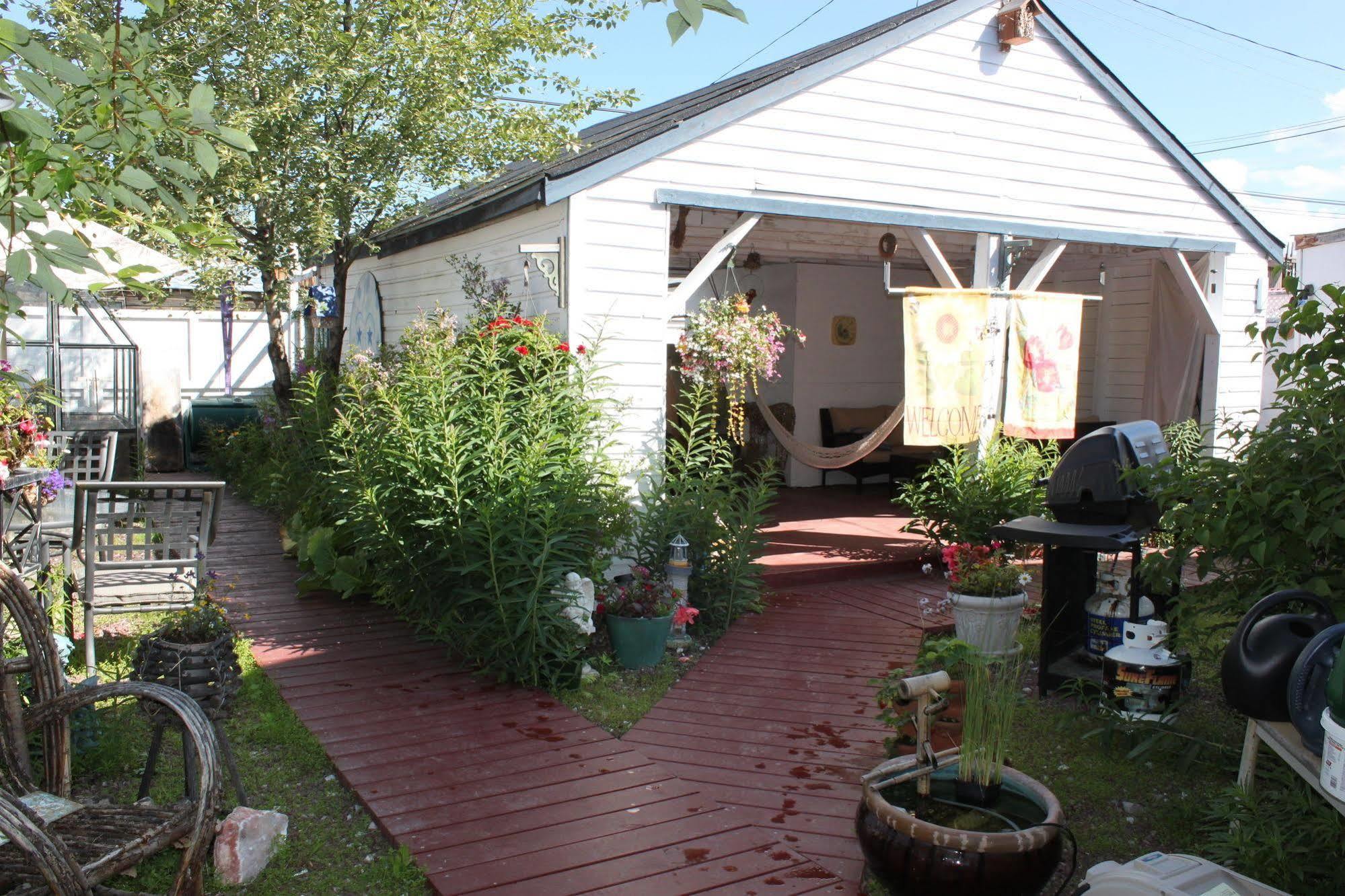 Casey'S Bed & Breakfast Whitehorse Eksteriør bilde