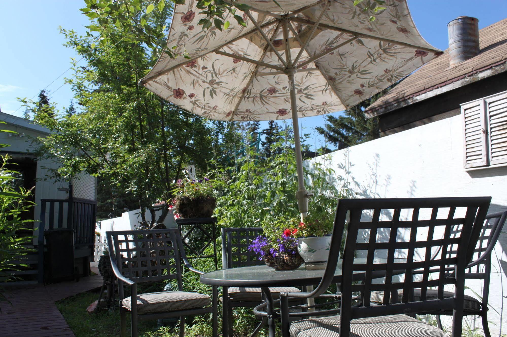 Casey'S Bed & Breakfast Whitehorse Eksteriør bilde